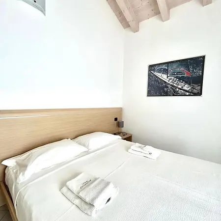 Cristina Apartment *